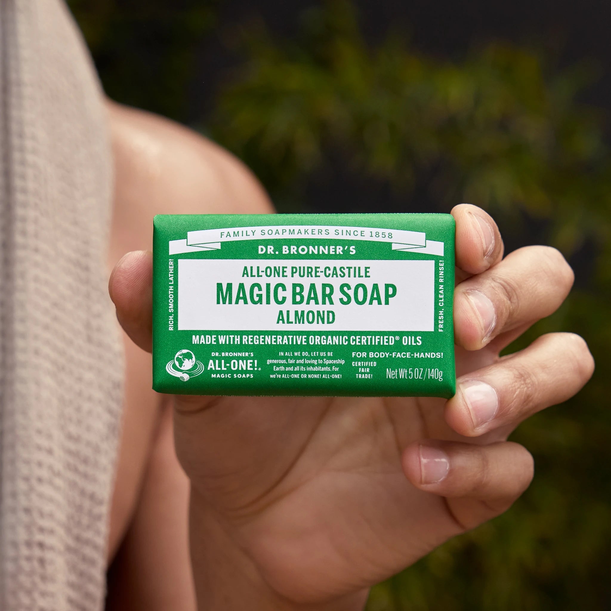 dr-bronners-pure-castile-bar-soap-5oz-almond-4_c7855a00-5a94-4dc1-bceb-e0aca173beb4